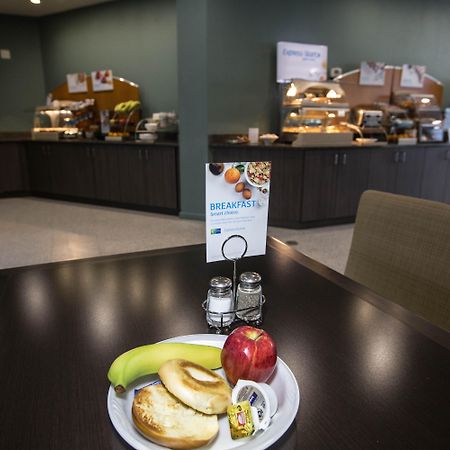 Holiday Inn Express St. Louis Central West End By Ihg Eksteriør bilde